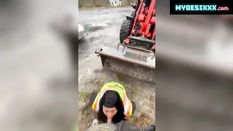 Construction worker girl sucked engineer dick work site